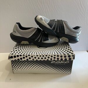 ZEKO Men's Silver Lightweight Fishing, Boating & Outdoor Water Shoes Sz 8